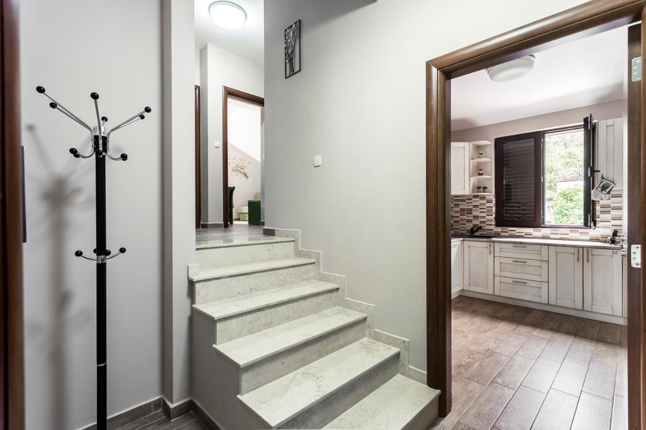 Keystone Apartments Дони-Моринь Экстерьер фото